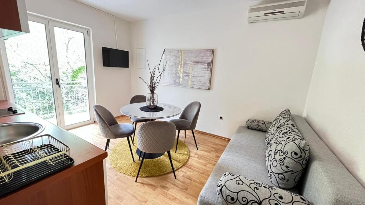Guesthouse Civljak Baška Voda Dış mekan fotoğraf